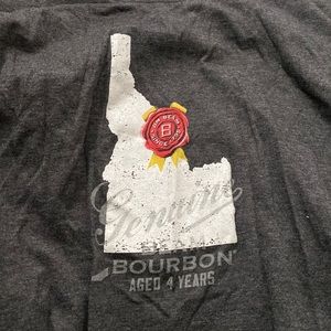 Jim Beam bourbon whisky shirt size Large